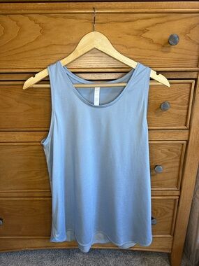 Zella Womens Medium Pale Blue Activewear Tank Gym Training Workout Athleisure